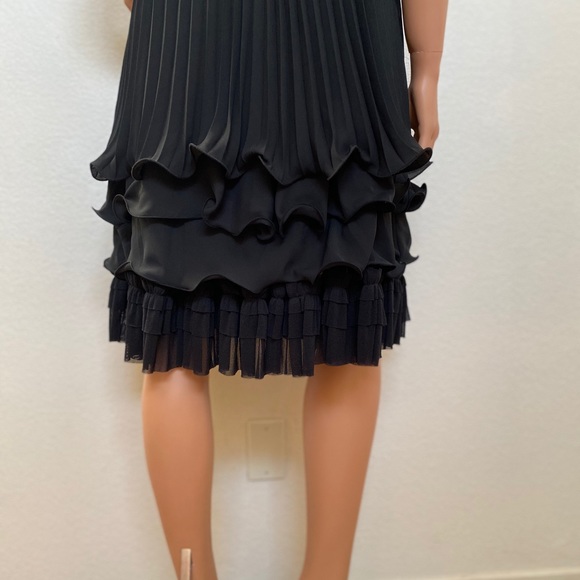 ALFANI COCKTAIL RUFFLE PLEATED FORMAL BLACK DRESS - Picture 7 of 8